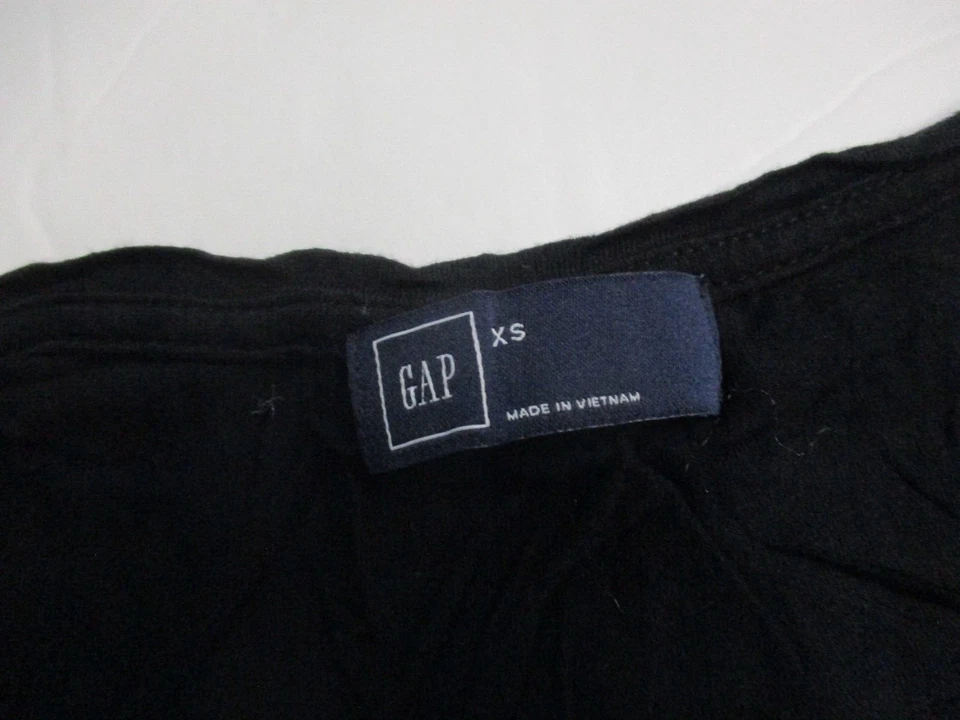 Blusa mujer gap negra manga larga talla xs Foto 2 de 4