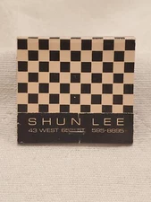 Shun Lee Restaurant, New York City, Full Unstruck Matchbook, Pink And Black