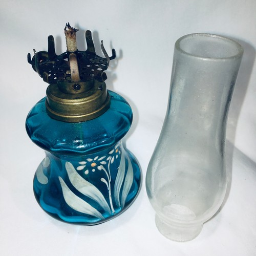 FABULOUS 1920s GERMANY BLUE GLASS OIL LAMP FLOWERS HAND PAINTED DEPRESSION 20S - Picture 6 of 11