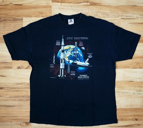 Kennedy Space Center Vintage Tee size 