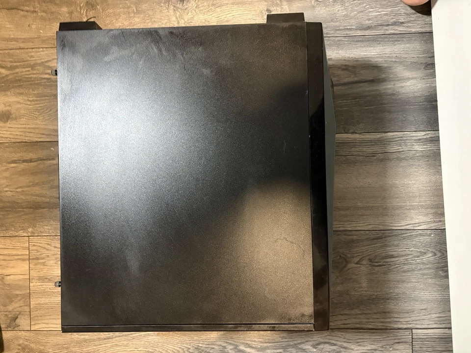 Corsair CC-9011166-WW Mid-Tower ATX Gaming Case - Black - Image 3 of 4