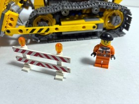 LEGO City: Construction: Dozer 7685 (2009) retired