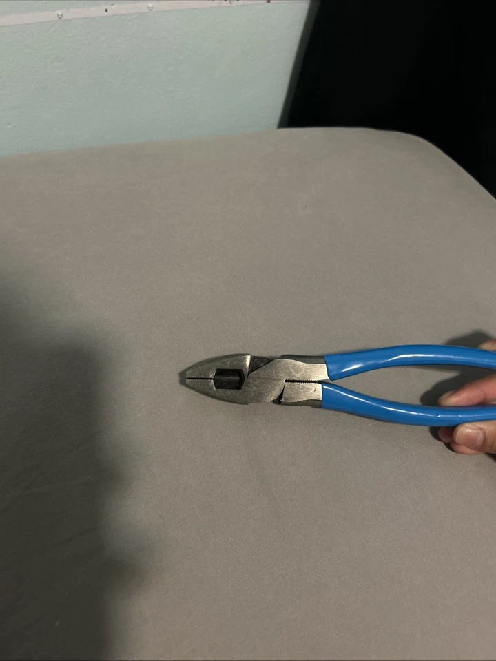 Channellock XLT Lineman's Pliers - Blue (369) - Image 2 of 4