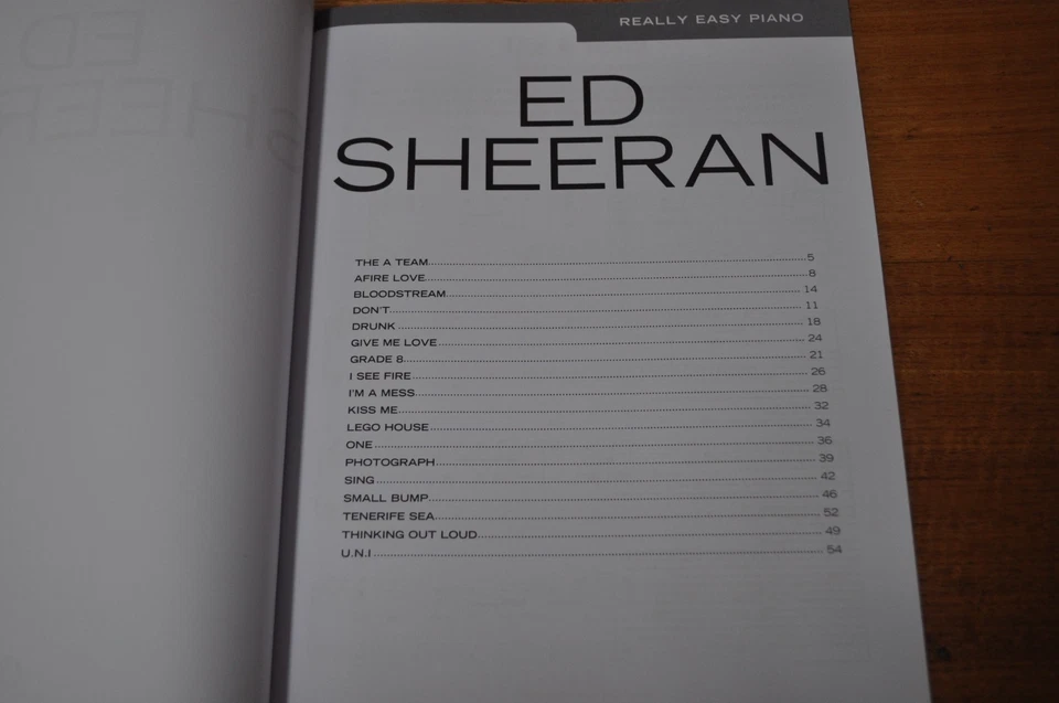REALLY EASY PIANO ED SHEERAN 18 SONGS - WISE PUBLICATIONS - Image 2 of 4