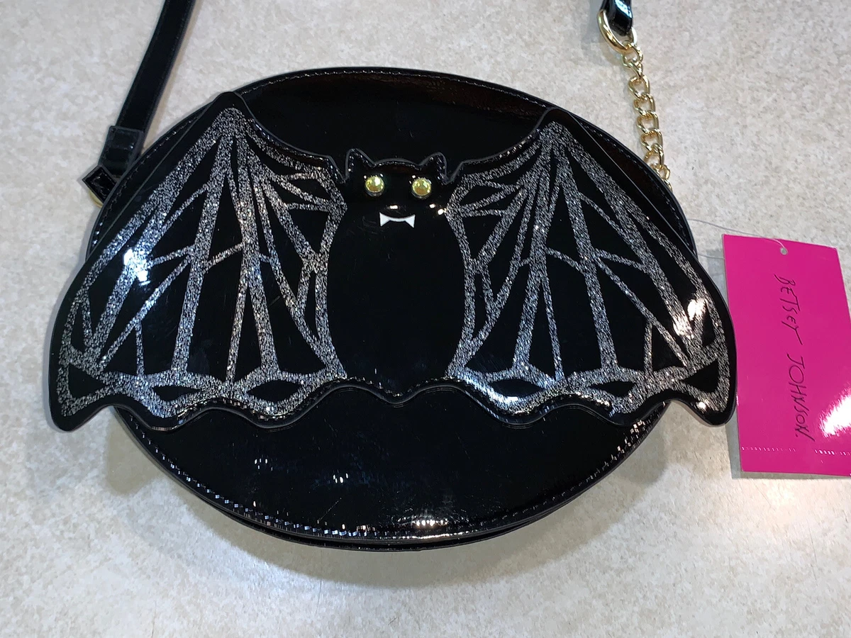 Betsey johnson bat bag hotsell