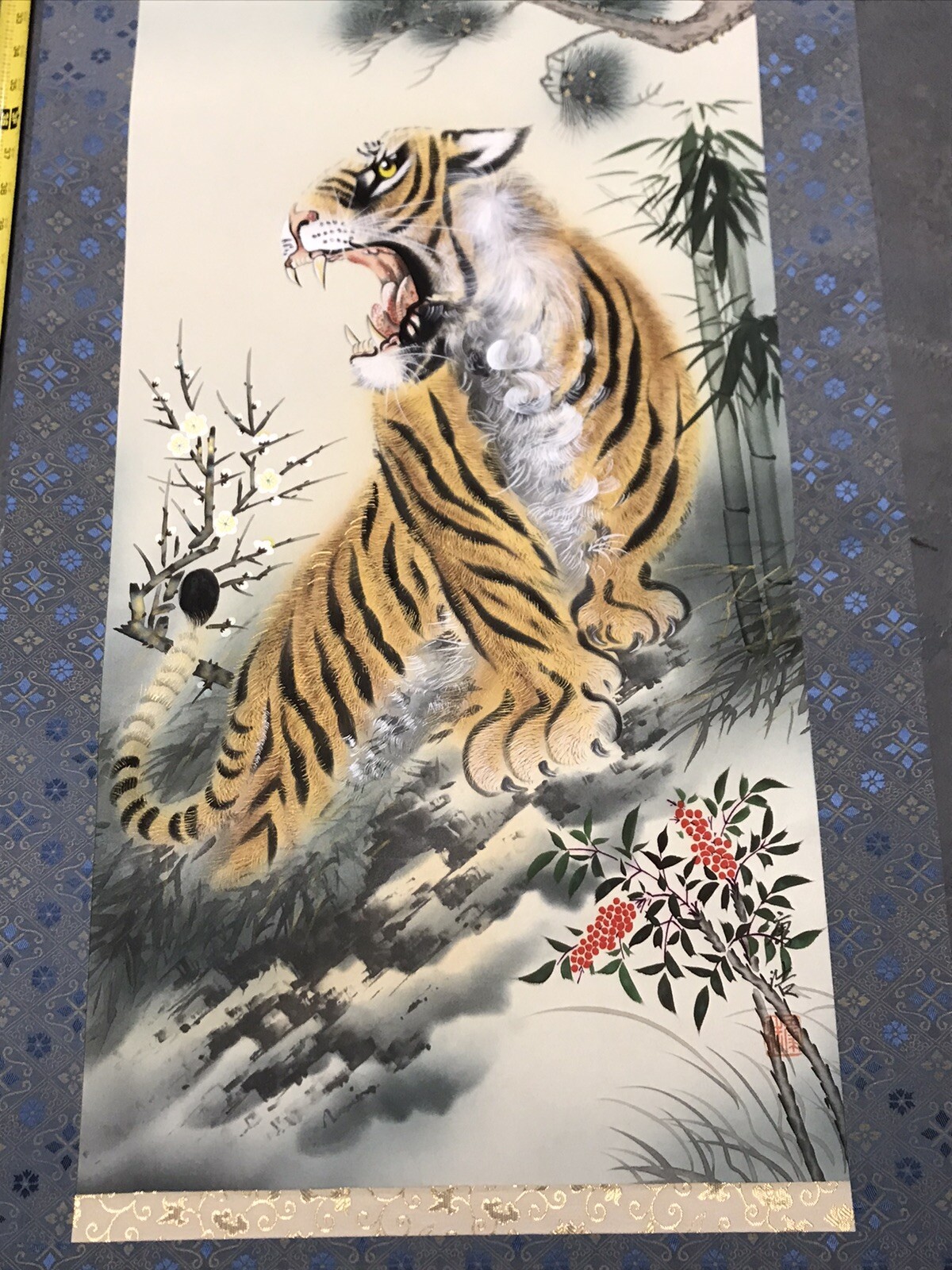 Japanese Hanging  Scroll/Kakejiku-Yasuhiro Tanaka-A Fierce Tiger Under The Moon