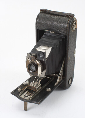 NO. 1A FOLDING POCKET KODAK R. R. TYPE, MODEL D, BOXED/cks/195412