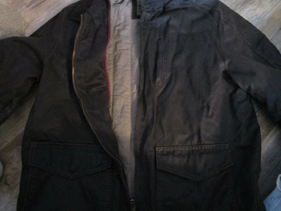 CHAQUETA DE LONA FORRADA CON EDREDÓN COLONIA MARRÓN GRANDE USADA EN EXCELENTE ESTADO Foto 3 de 4