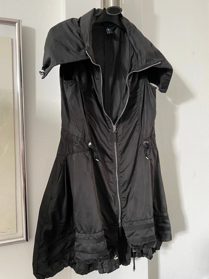 High unglaubliches Kleid Weste in Schwarz Gr. 38 modern und stylish - Bild 3 von 4