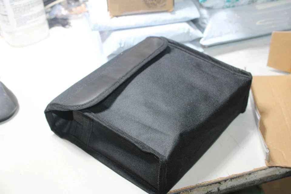 BINOCULARES ALTA CALIDAD IMPERMEABLES 10 X 50 168 PIES A 1000YDS ÓPTICA RECUBIERTA. Foto 3 de 4