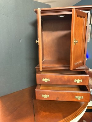 American Girl Felicity Wood Clothes Press Armoire Wardrobe