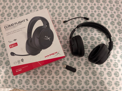 HyperX - Cloud Flight S Wireless 7.1 Surround Sound Gaming Headset for PC, PS5