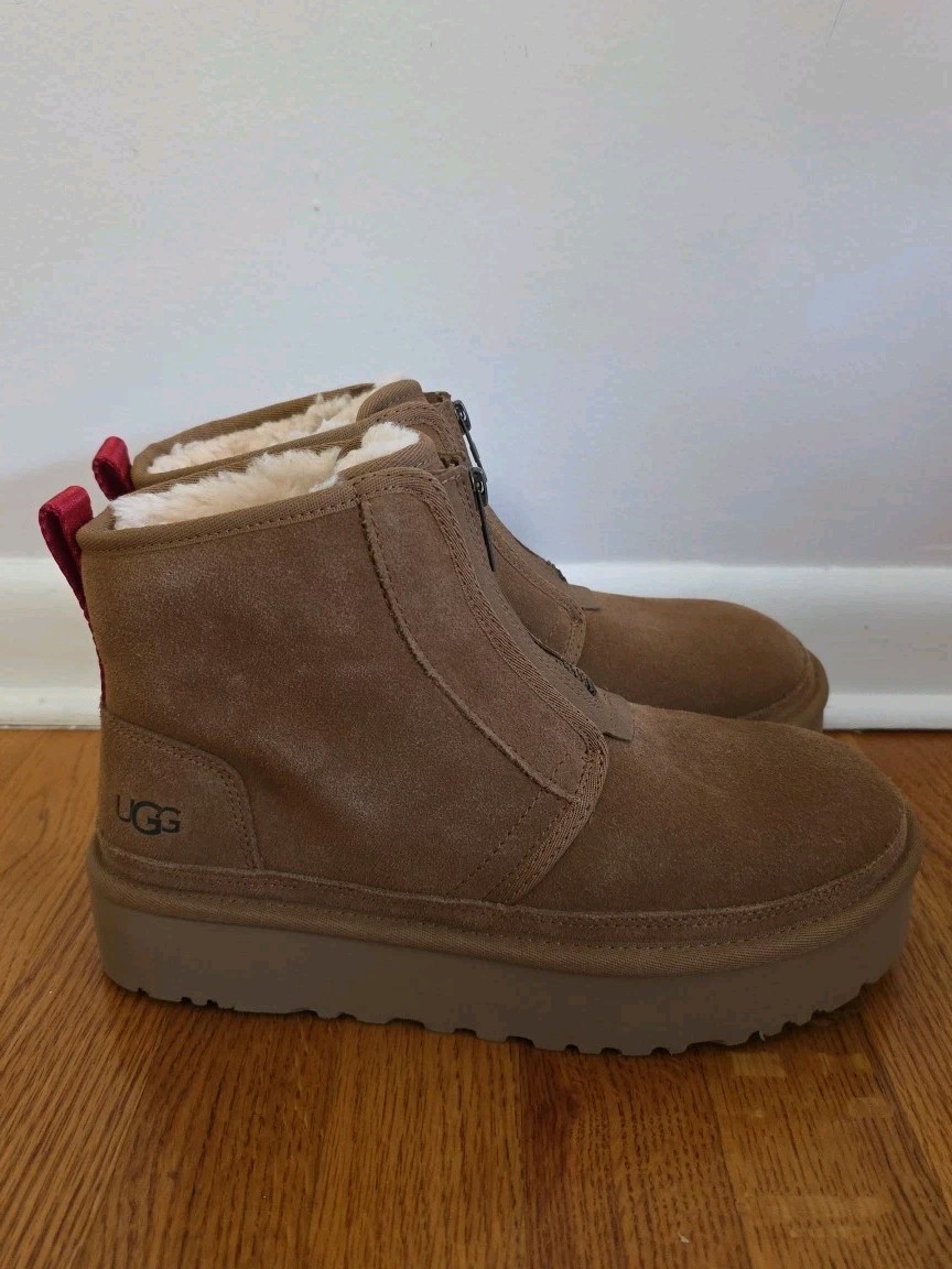 UGG Women Neumel Zip Platform Booties Chestnut Suede Color Size 9