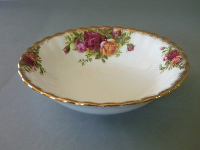 Royal Albert Old Country Roses 1 Dessertschale - 5,5'' oder 14 cm - 1. B/S - Obst