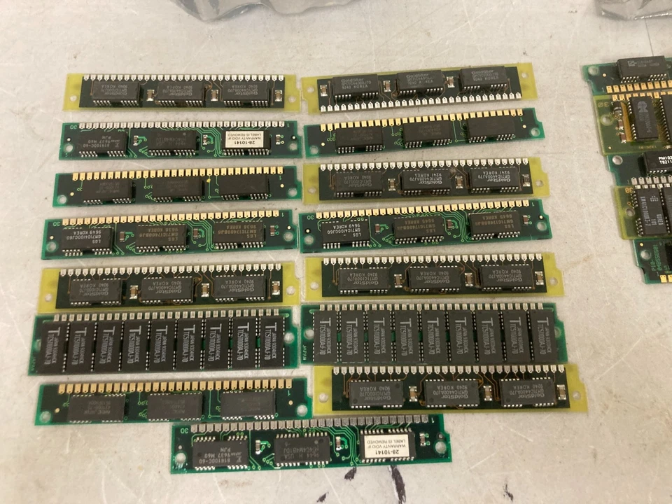 Lote de memoria rara Sipp 30 pines 1 MB Vintage RAM 9 chips -8 -80 Foto 4 de 4