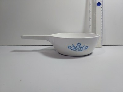 Corning ware blue cornflower 1 Pint Sauce Pan p-81-b No Chips Some Scratches 