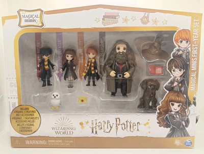 Harry Potter Magical Minis * First Year Set* Wizarding World*