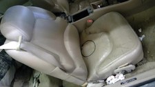 Riviera 1998 Front Seat 1923571 Riviera 1998 Front Seat 1923571