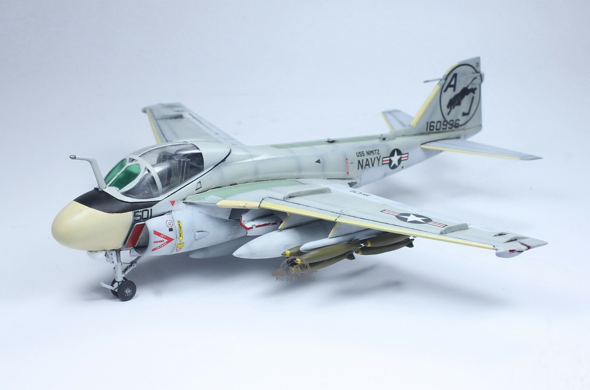 1/72 A-6E イントルーダー VA-35 ブラックパンサーズ Pre-Order) US Navy A-6E Intruder VA-35 Black Panthers 1:72