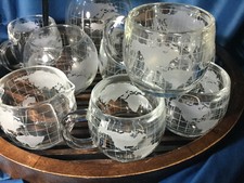 8 pc 1970&rsquo;s NESTLE Nescafe Glass World Globe 7 Mugs + sugar