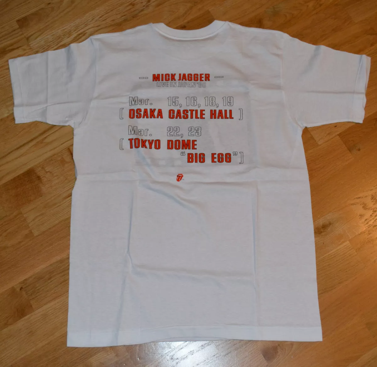 RaRe *1988 MICK JAGGER* vtg concert shirt (M) 80's Australia Tour Rolling Stones