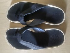 OluKai Men's K kulu Beach Sandals Blue Size 12 Water Resistance Grip Rubber