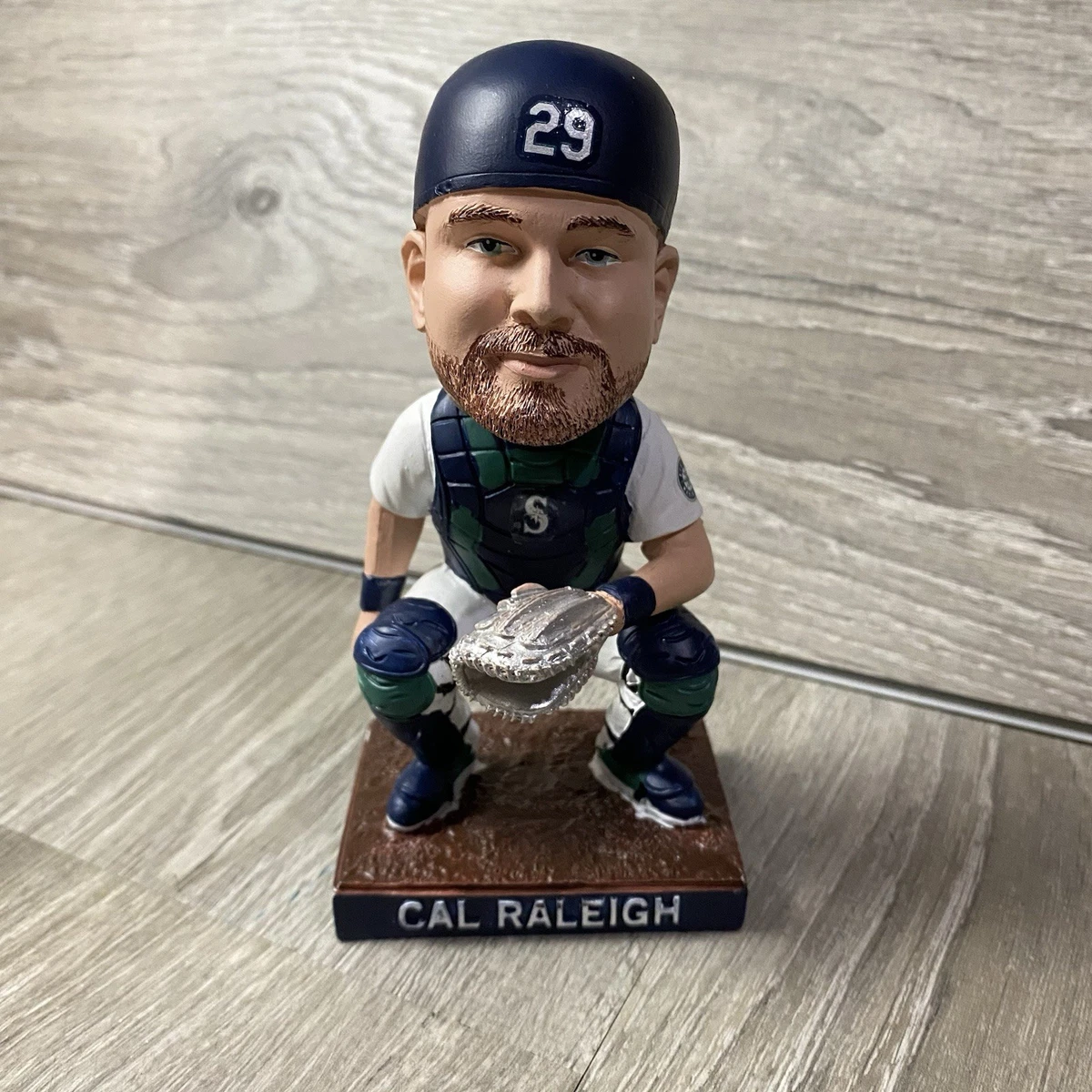 2025 Seattle Mariners Cal Raleigh Platinum Glove Bobblehead 4/7