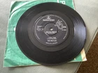 THE BEATLES - I FEEL FINE /SHES A WOMAN UK PARLOPHONE 1964