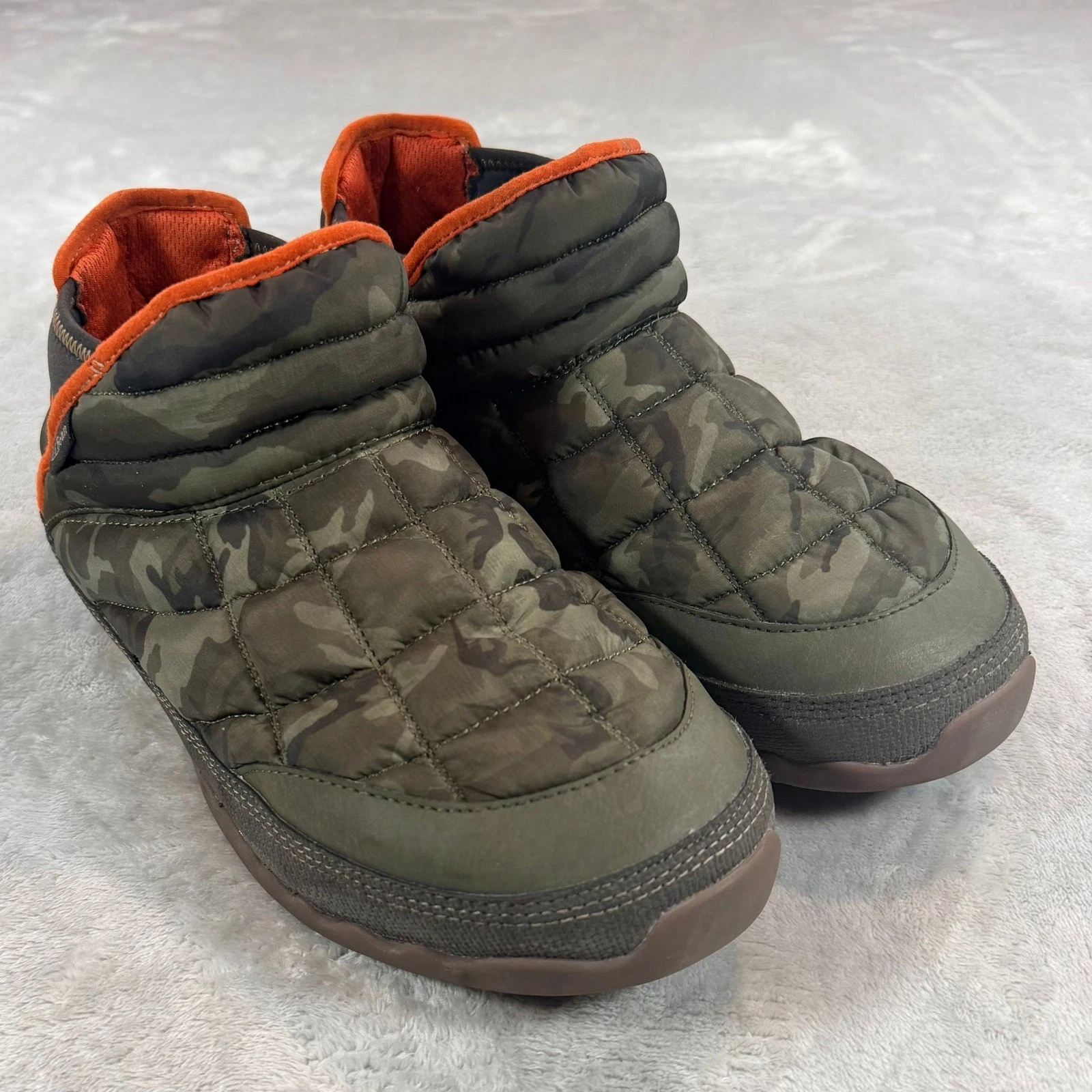 L.L. Bean Mens Mountain Classic Quilted Outdoor Camping Ankle Boots 9 Medium