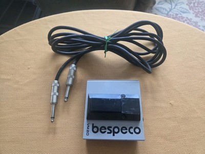 Vintage Bespeco VM-20 Unlatch Footswitch + Cable