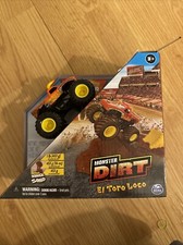Monster Jam Monster Dirt El Toro Loco, Kinetic Sand 1:64 Die-Cast Monster Truck
