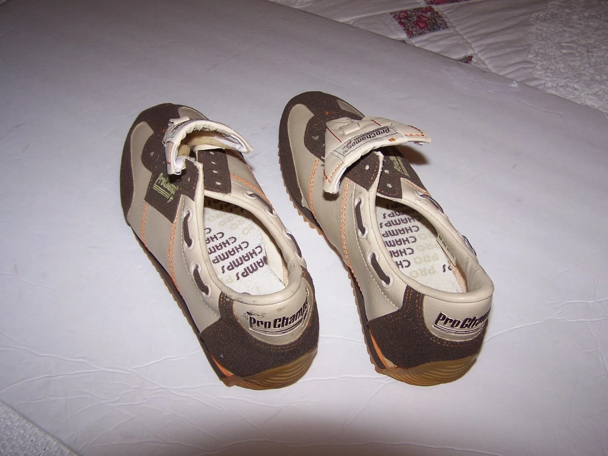 Champs yeezy 350 clearance tan