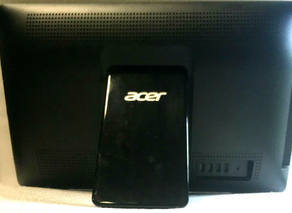 Acer Aspire ZC-105 All-in-one AMD A4-5000 8Gb RAM 1Tb HDD DVD/RW 19.5" Win10  - Image 4 of 4