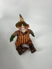 Russ Berrie's The Country Folks "Scare-E-Crow" the scarecrow shelf sitter