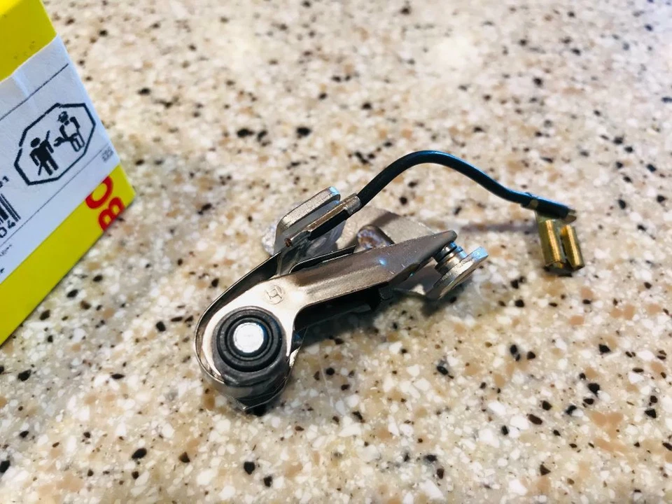 CONJUNTO DE PONTOS DE CONTATO DE IGNIÇÃO MERCEDES BENZ 0001582790 280SL 280SE BOSCH 01027 - Imagem 2 de 4