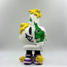 INSTINCTOY×KEA TSAI LIQUID PEACE MONSTER TaiTei White Green Sofubi Action Figure