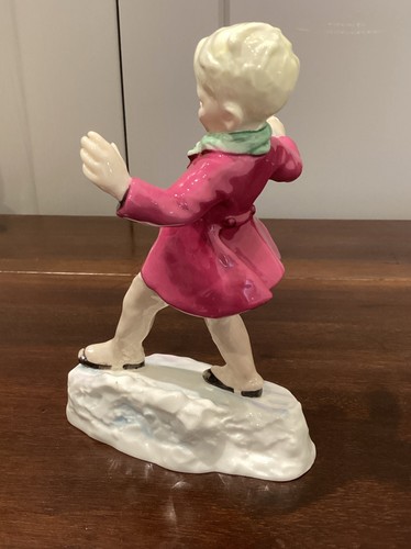 Royal Worcester Figurine “January” 3452. F G Dougherty - Picture 9 of 13