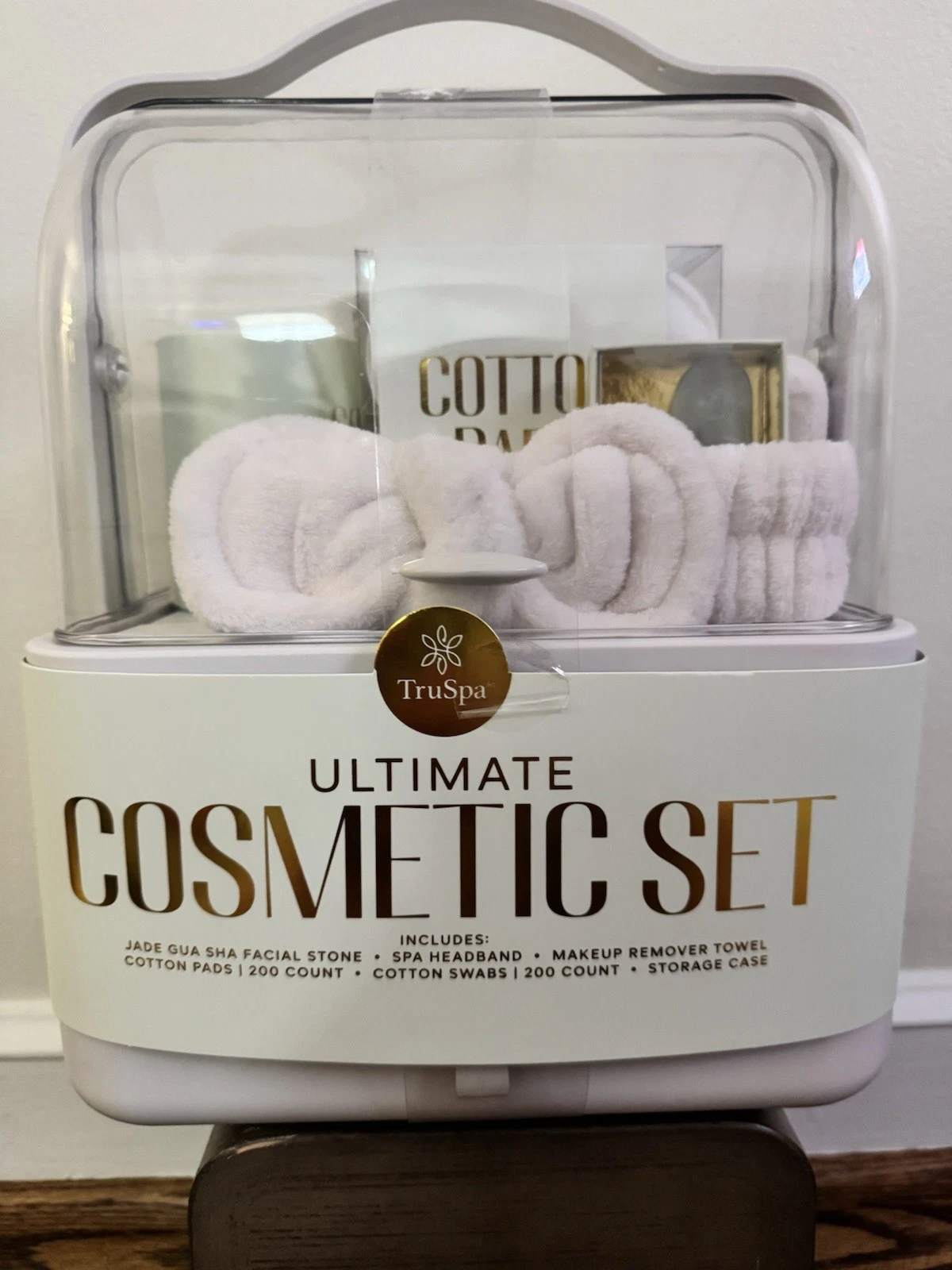 NEW All-Inclusive Cosmetic/Spa Set