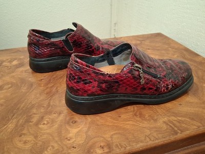 Berkemann Hamburg 1885 Women's Walking Clog. Size EUR. 41. Red/Black.