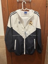 Real Madrid Men’s Rain Coat Jacket Size L Brand New With Tag Never Worn