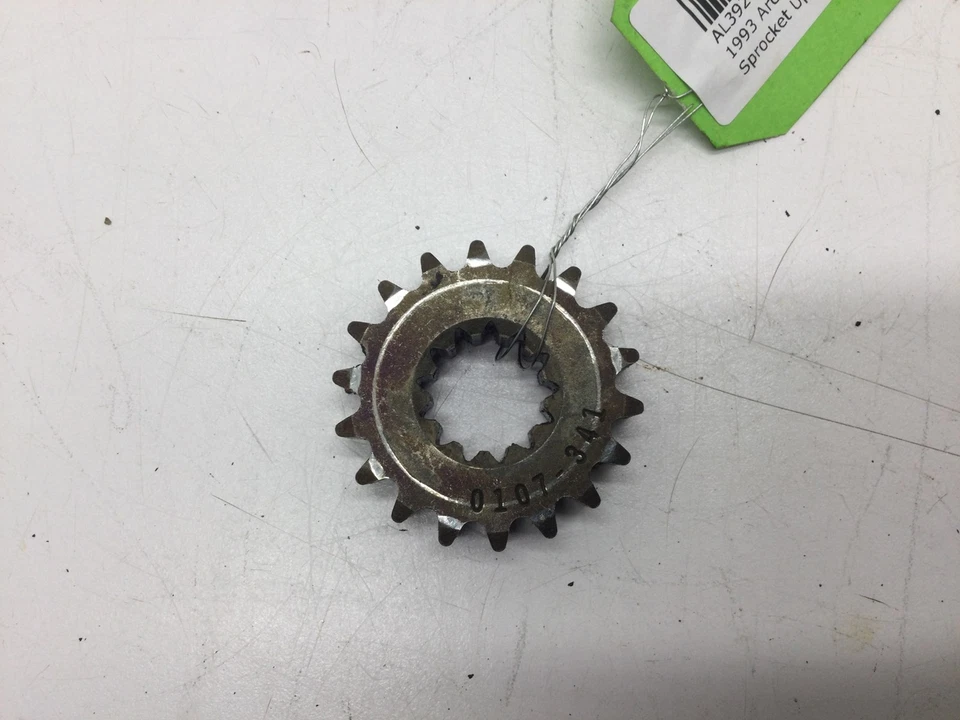 Piñón superior Arctic Cat 1990-2007 0107-341 Cougar 440 L/C Panther Jag Foto 2 de 4