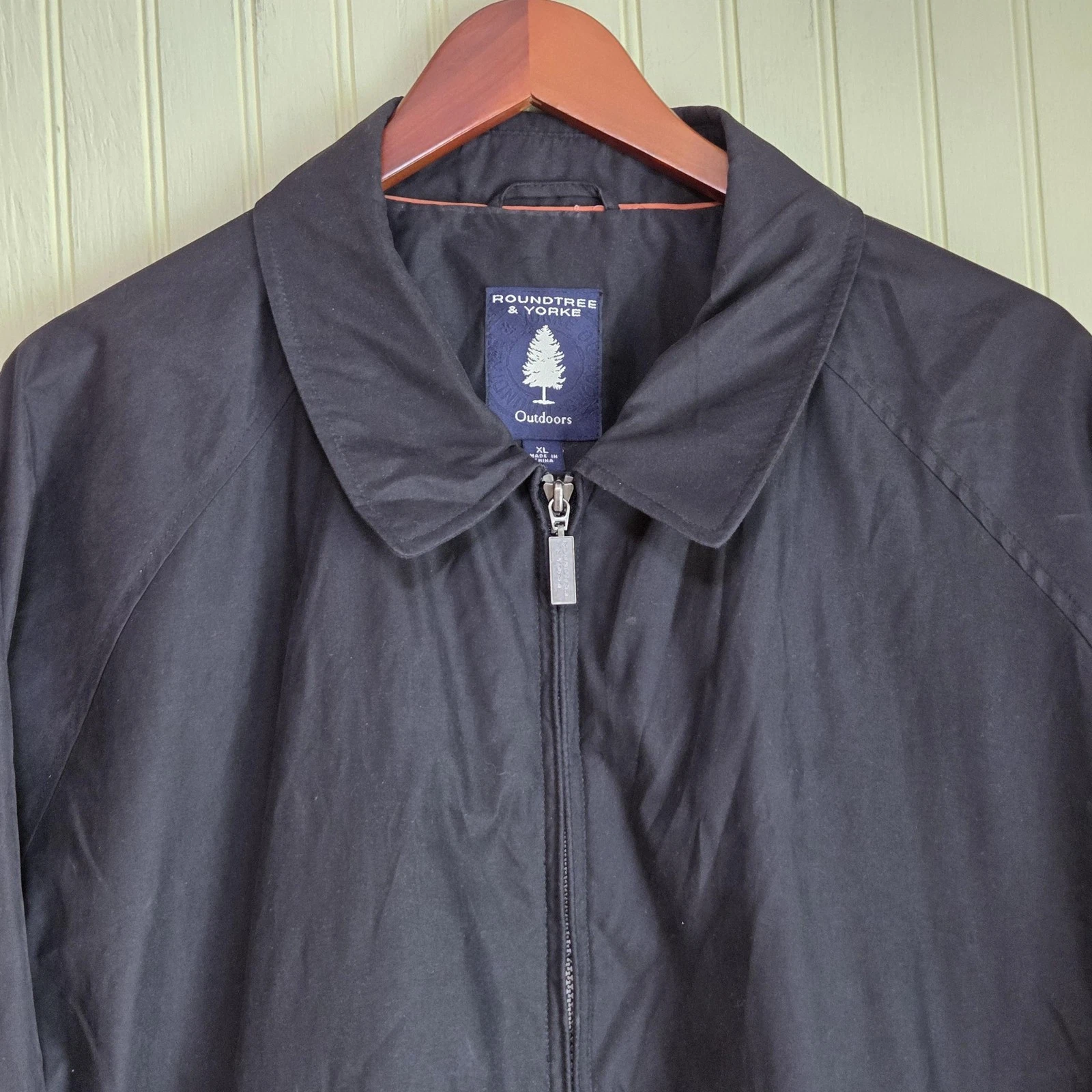 Roundtree & Yorke Jacket Mens XL Black Lightweight Windbreaker Cotton Lined