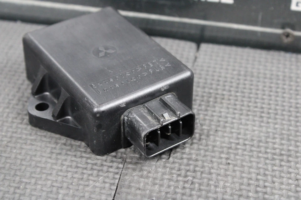 2012 06-13 KAWASAKI KX85 OEM ECU COMPUTER CONTROLLER UNIT ECM CDI  - Image 2 of 4