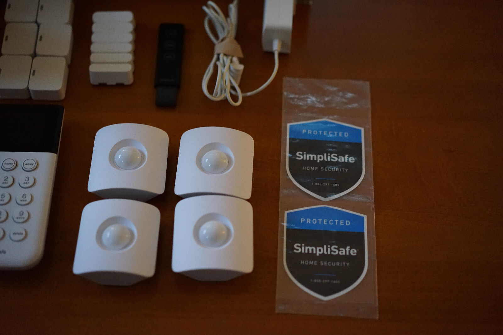 SimpliSafe Gen 3 Latest version 16 Piece Wireless Home Alarm Security
