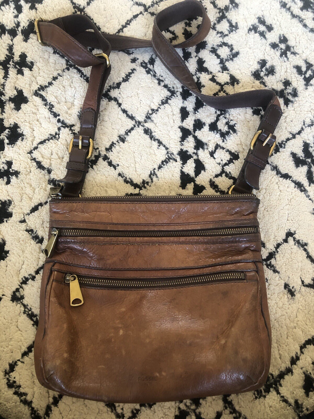 Fossil Crossbody Purse Brown Leather~Zip Top Purse VTG Zip Pockets Adjustable