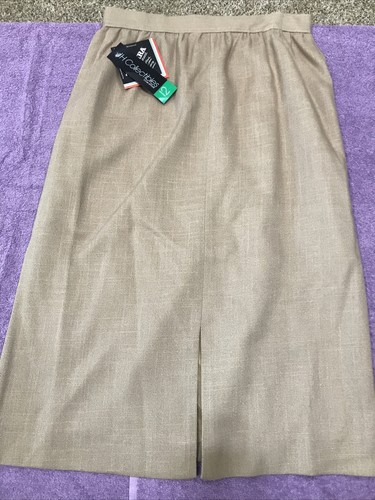 NWT Vintage Look JH COLLECTIBLES Red Blue & Tan Skirts sz 10 & 12 3 pc Lot - Picture 8 of 23