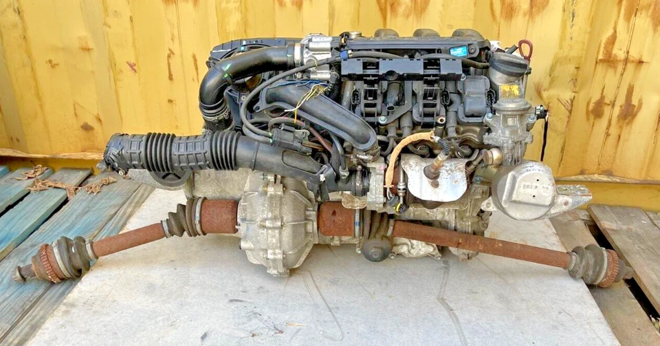 Двигатель и коробка передач от 2006 Smart Fortwo - Изображение 2 из 4