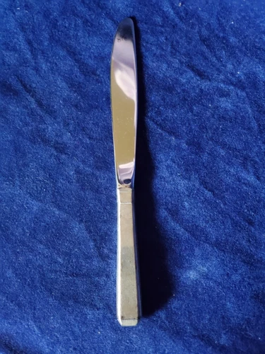 CRAFTSMAN 8 5/8" KNIFE  modern blade Towle Sterling estate