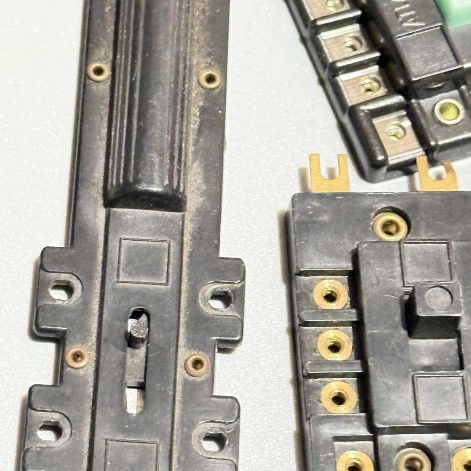 HO Lote de 13 Controladores de Desvío Caja de Control Control Tren Control Varios Interruptor de control Foto 2 de 4