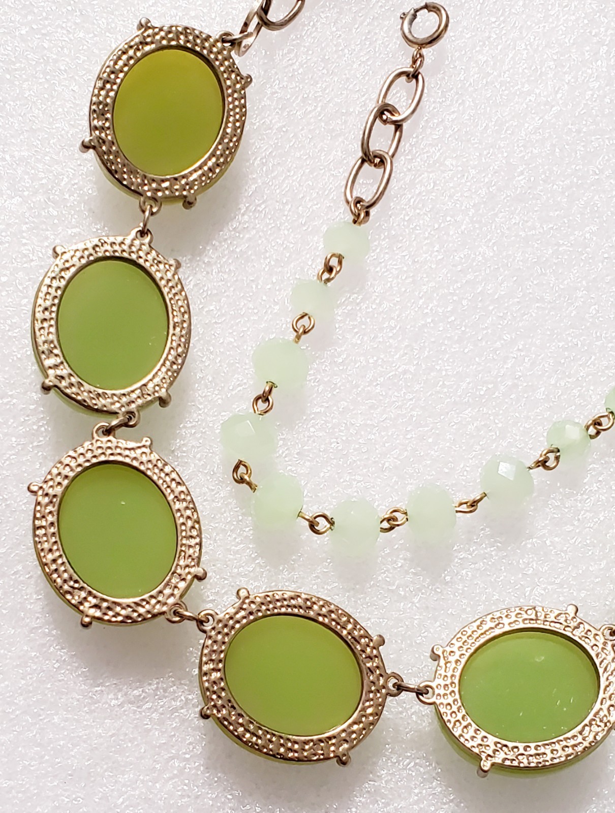 Versatile VTG Statement Necklace Featuring Light … - image 10